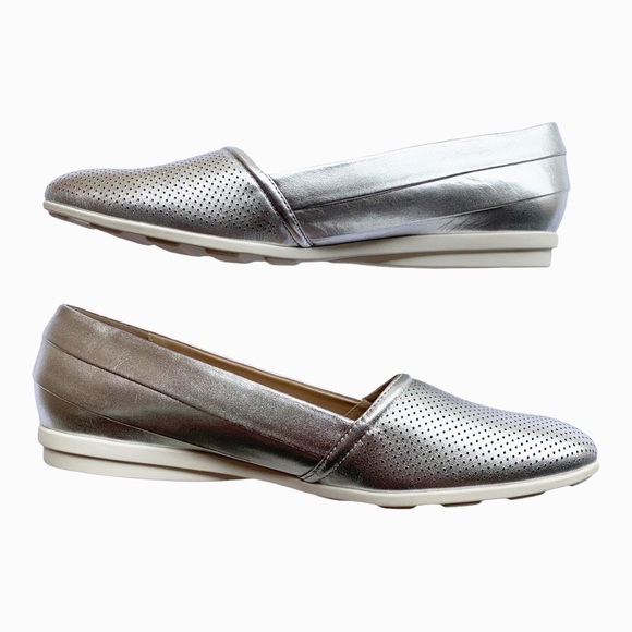 H by Halston Silver Leah Leather Ballet Flats Size 10 - Picture 1 of 9